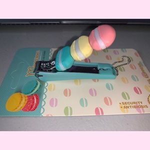 COLORFUL MACARON NAIL CLIPPER